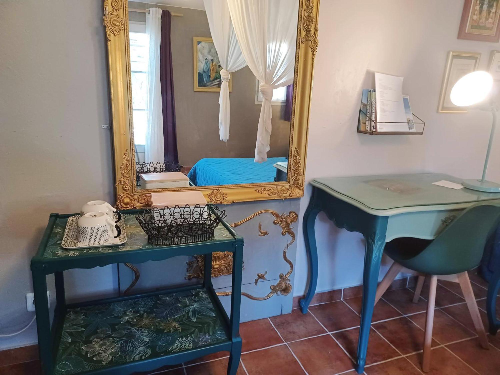 Correns Une Chambre En Provence מראה חיצוני תמונה